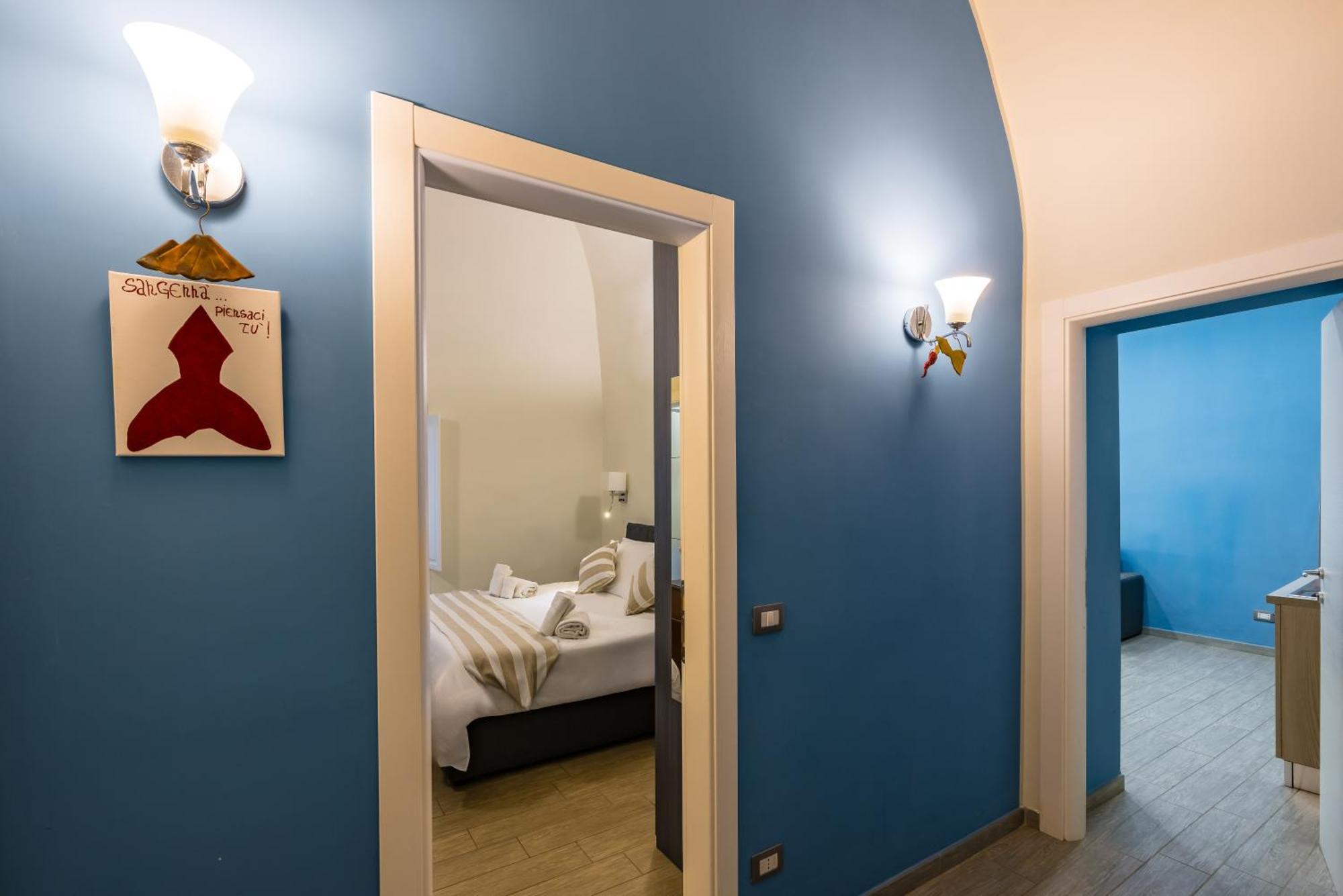 Tribunali231 Napoli Bagian luar foto